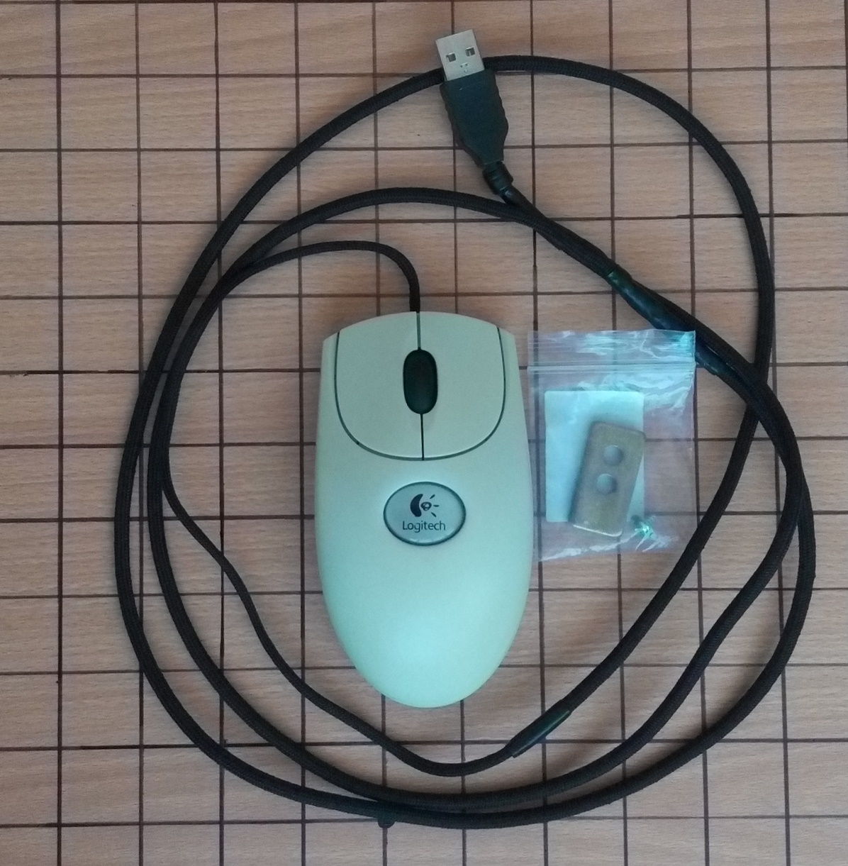 Logitech M-BT58 [Omron D2FC-F-K(50M)]