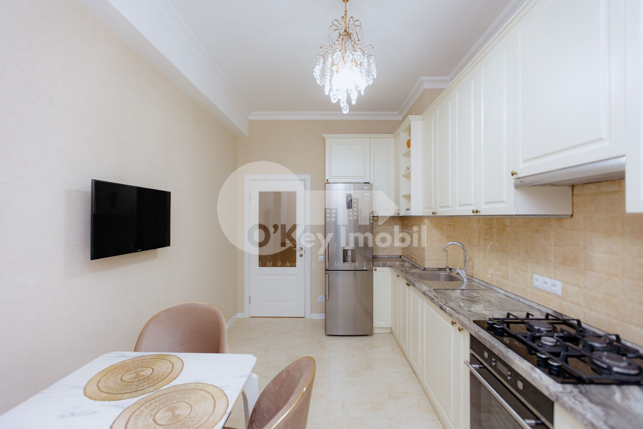 Apartament cu 1 cameră, 48 m², Centru, Chișinău foto 1