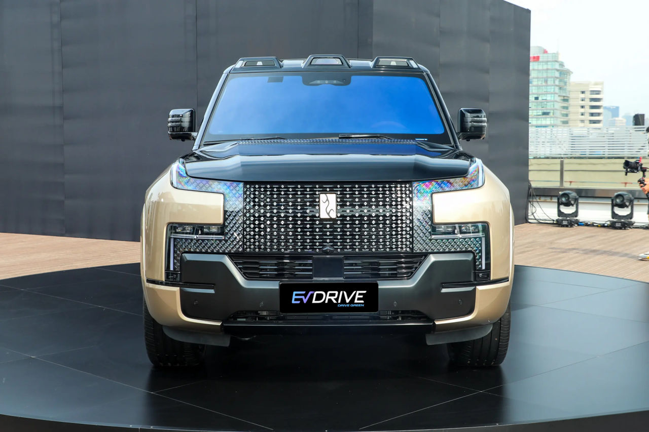 Byd Yangwang U8 фото 6