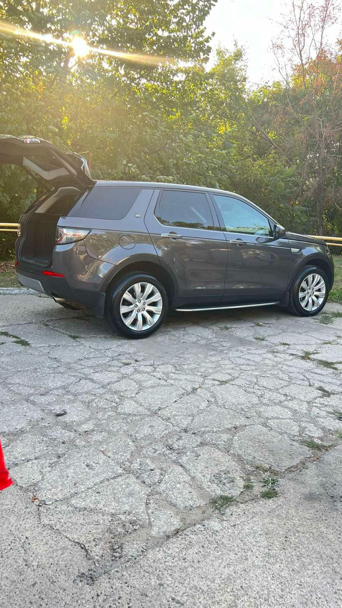 Land Rover Discovery Sport foto 3