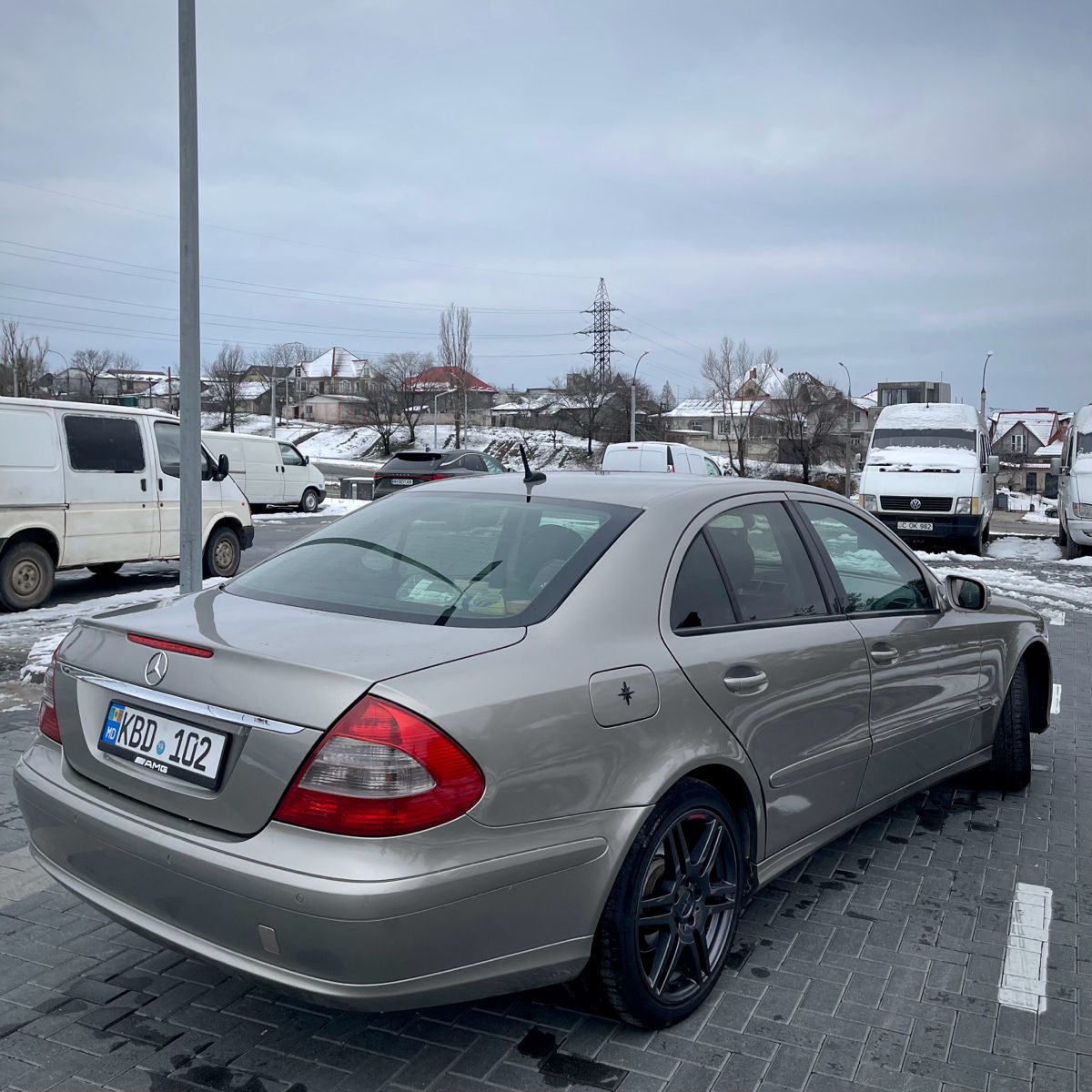 Mercedes E-Class foto 2