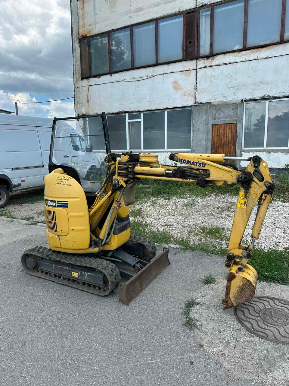 Excavator Komatsu PC10UU-5 / Экскаватор Komatsu PC10UU-5 foto 2