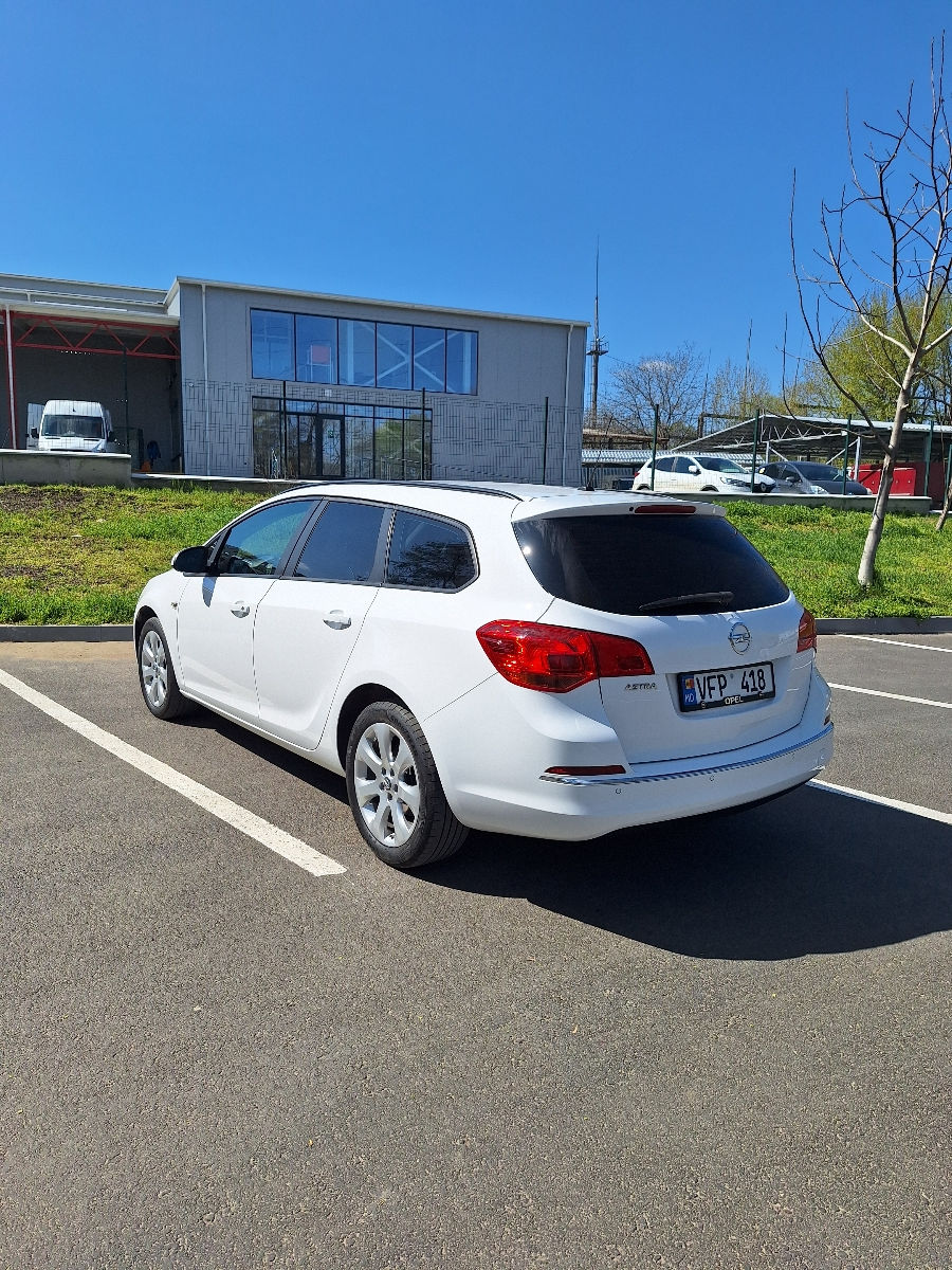 Opel Astra foto 5