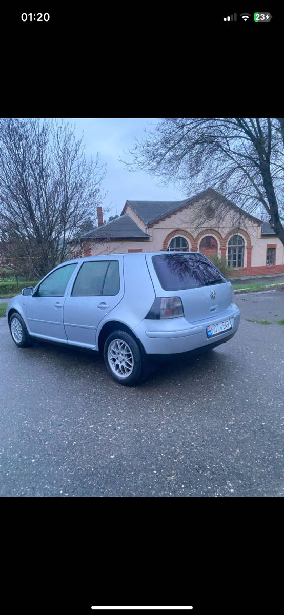 Volkswagen Golf foto 5