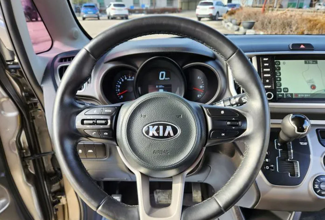 KIA Altele foto 10