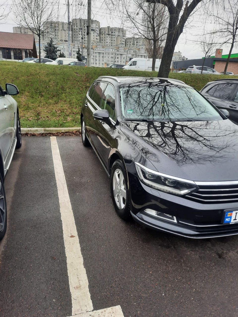 Volkswagen Passat foto 3