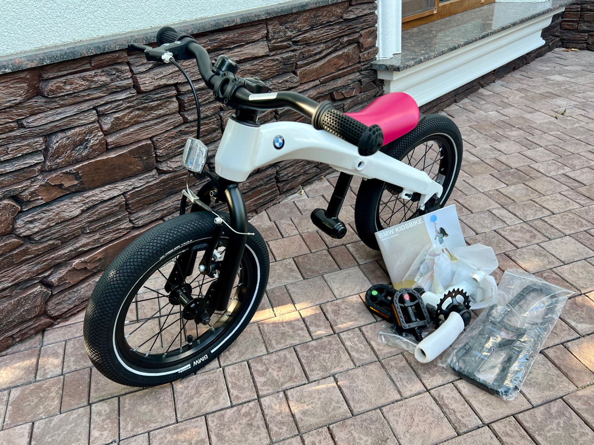 Детский велосипед BMW Kidsbike 2 в 1