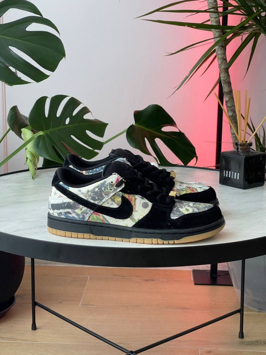 Nike SB Dunk Low Rammellzee x Supreme foto 1