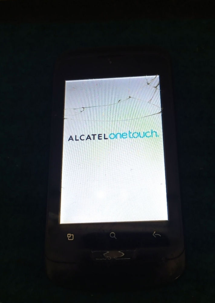 Alcatel one touch . foto 0