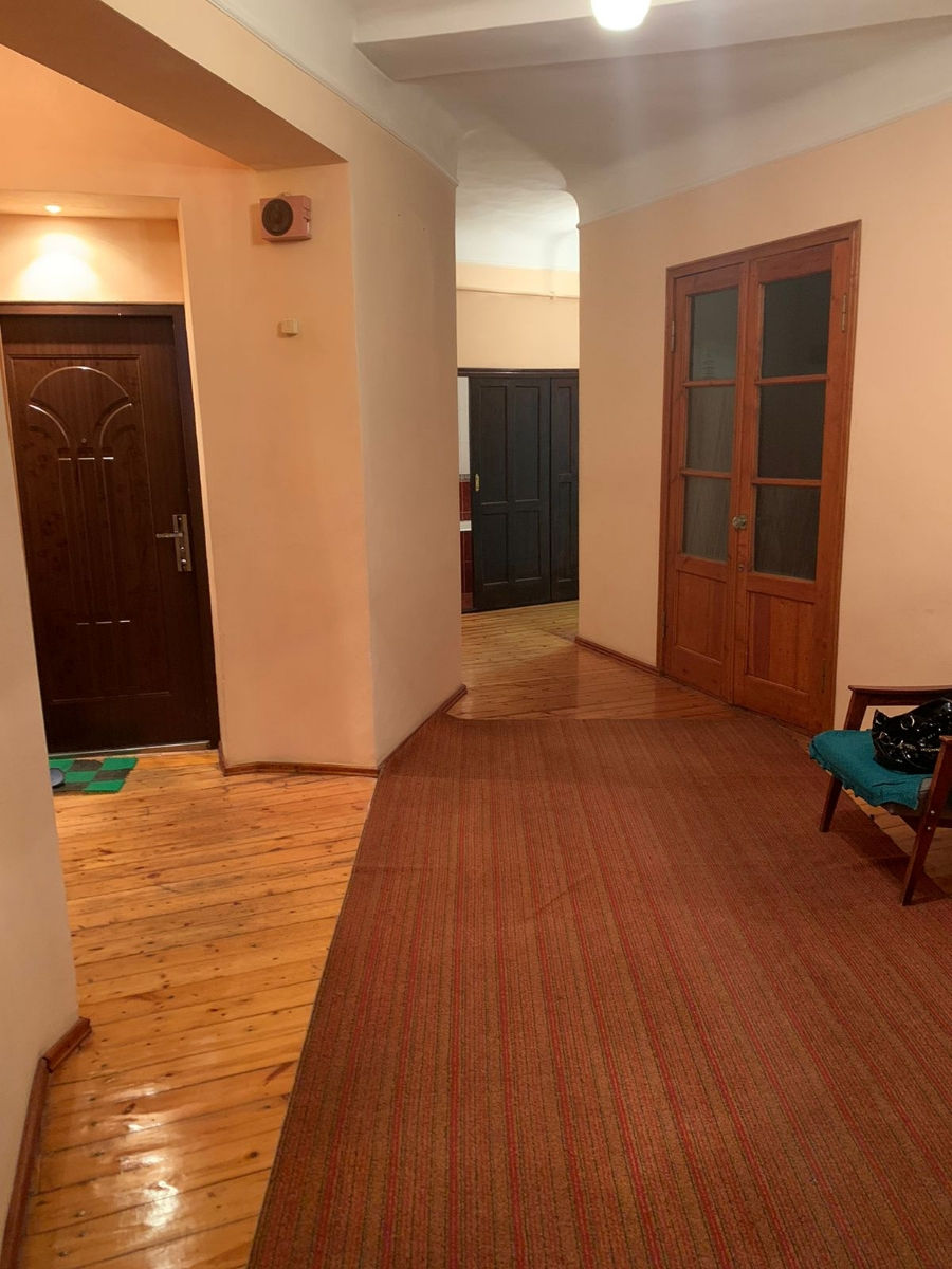 Apartament cu 3 camere,  Centru,  Bălți mun. foto 4