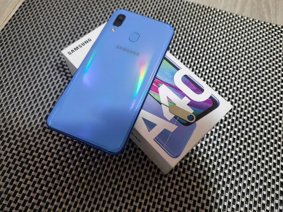 Samsung A40