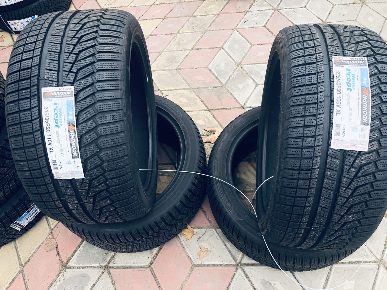 315-35r20-275-40r20-hankook