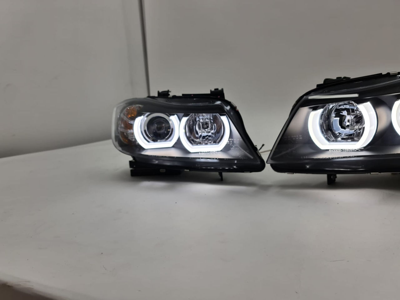 Livrare Gratuita Faruri Xenon D1S BMW Seria 3 E90 Nonfacelift 2005-2008 фото 5