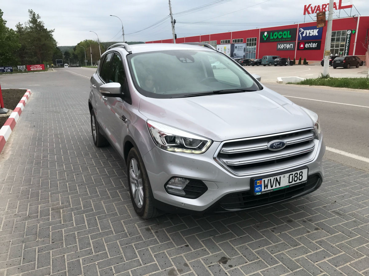 Ford Kuga foto 0