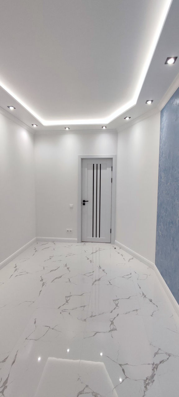 Reparatie apartamente ,case, oficii + design. foto 15