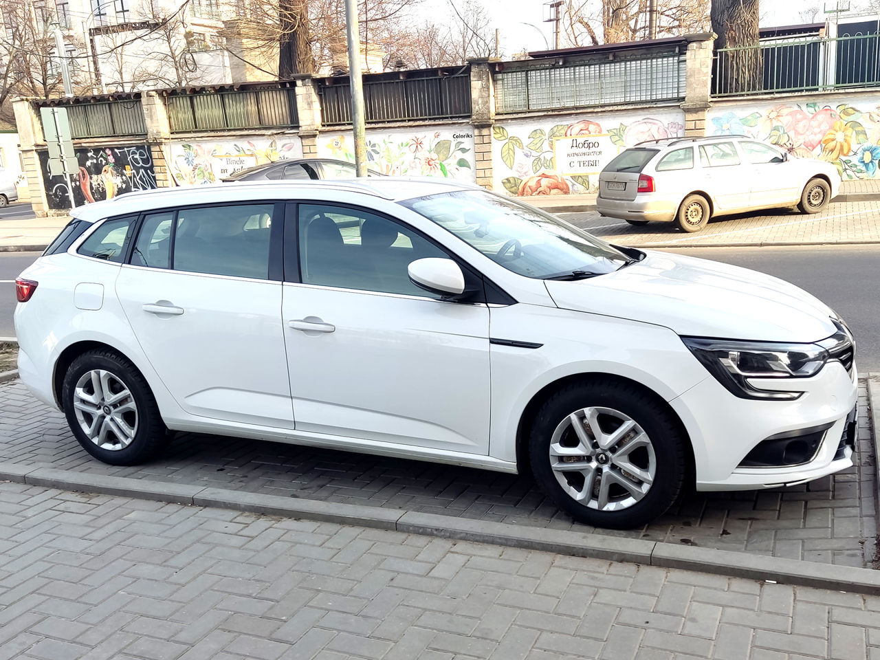 Renault Megane фото 0
