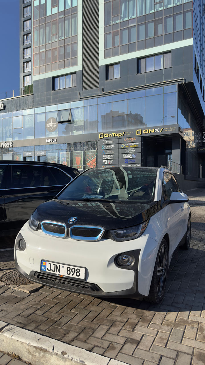 BMW i3 фото 18