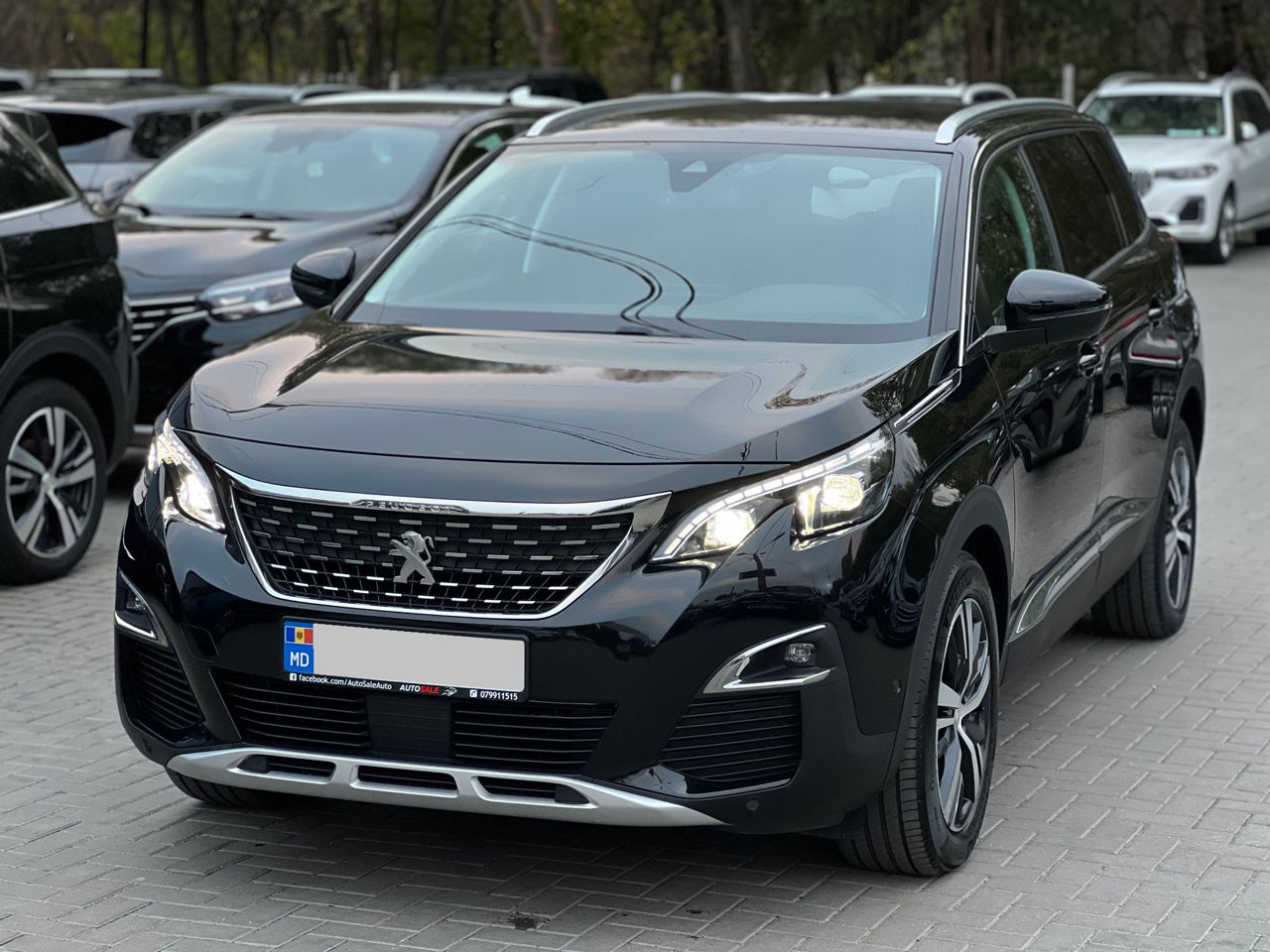 Peugeot 5008 foto 0