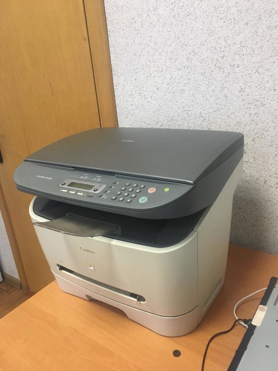 Продам Canon MF - 3228