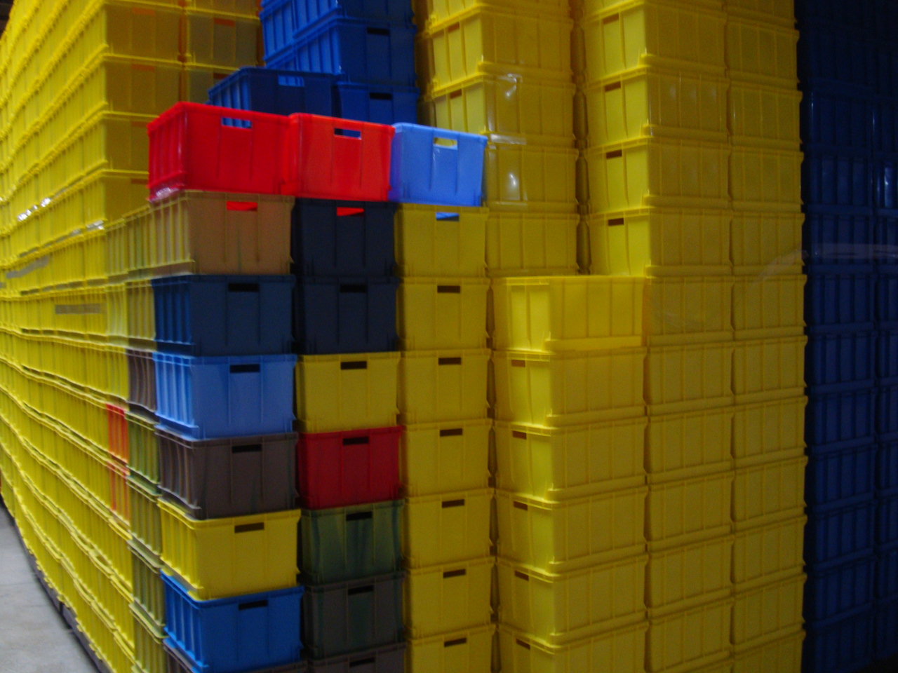 Lazi si navete din plastic foto 3