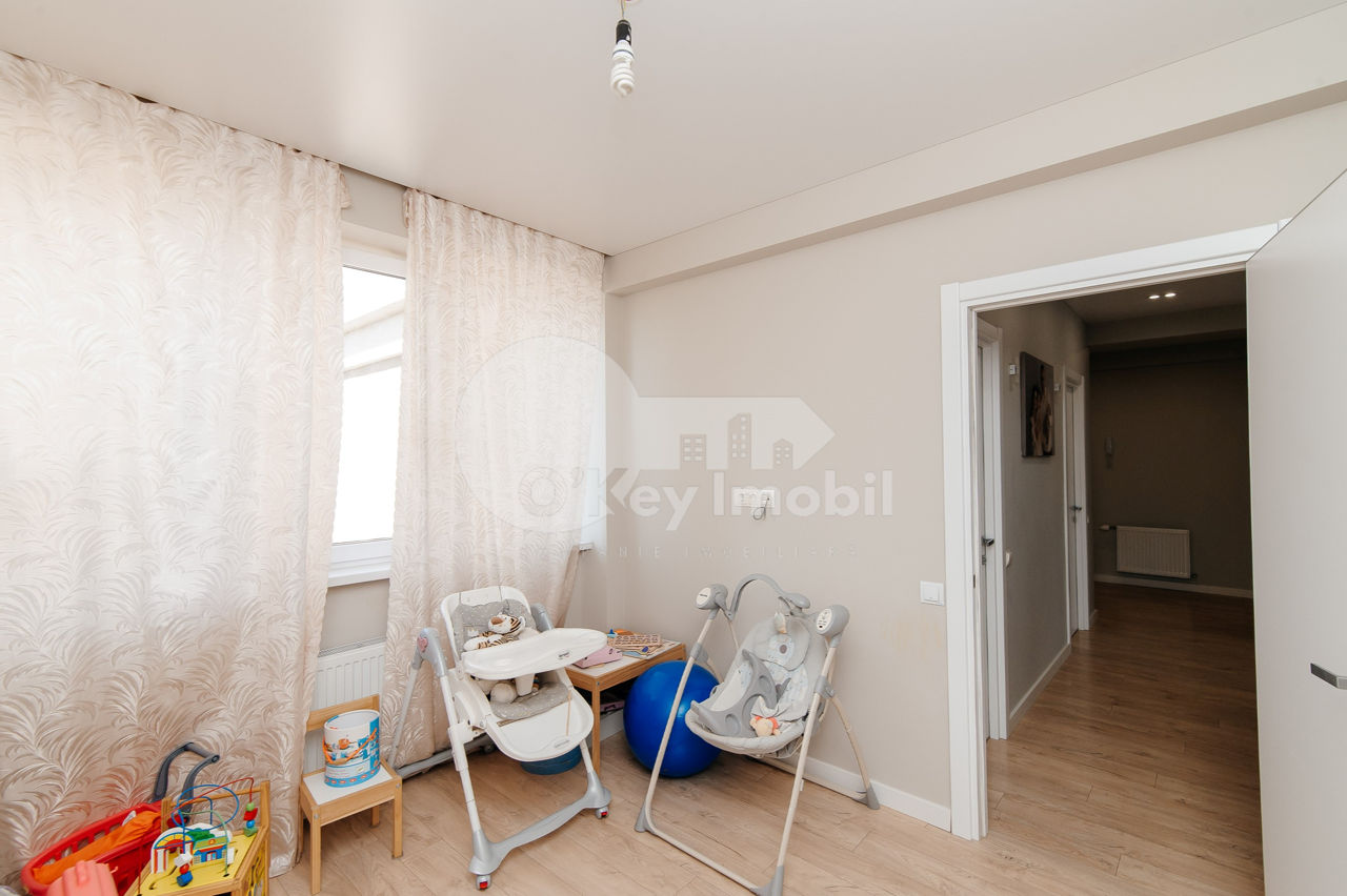 Apartament cu 2 camere, 70 m², Buiucani, Chișinău foto 11