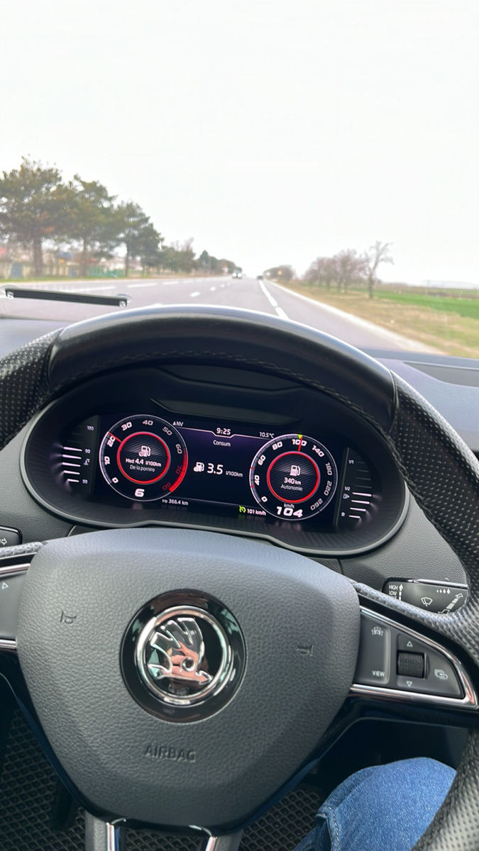 Skoda Octavia foto 4