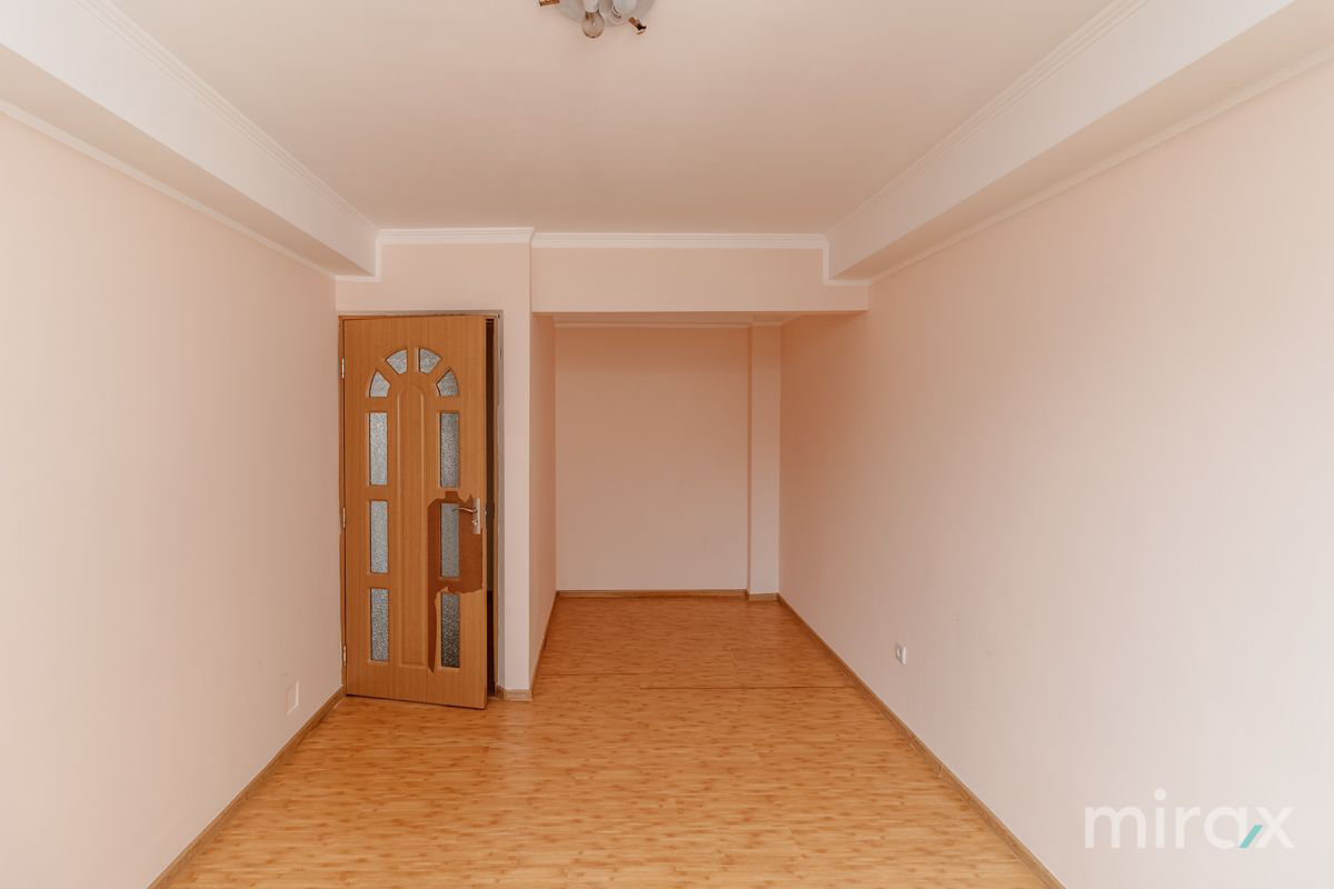 Apartament cu 4 camere, 96 m², Poșta Veche, Chișinău foto 5