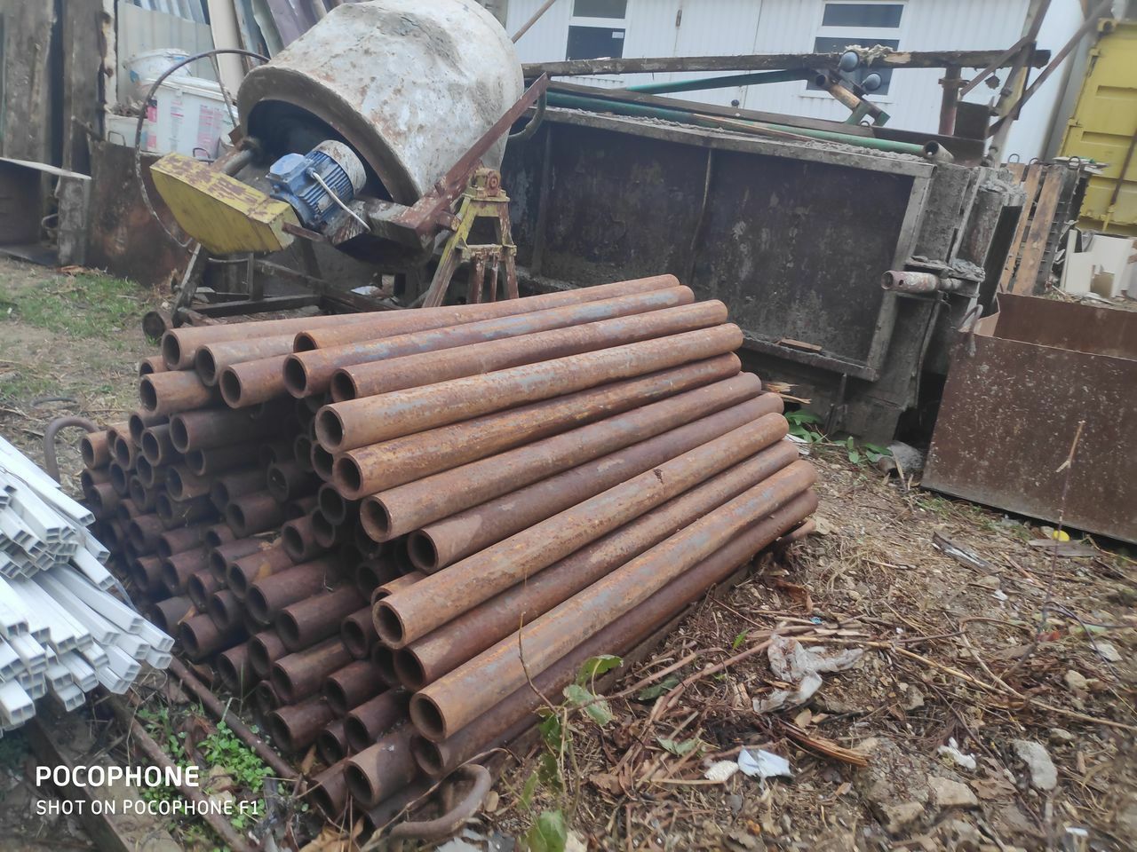 Продам трубу бесшовную