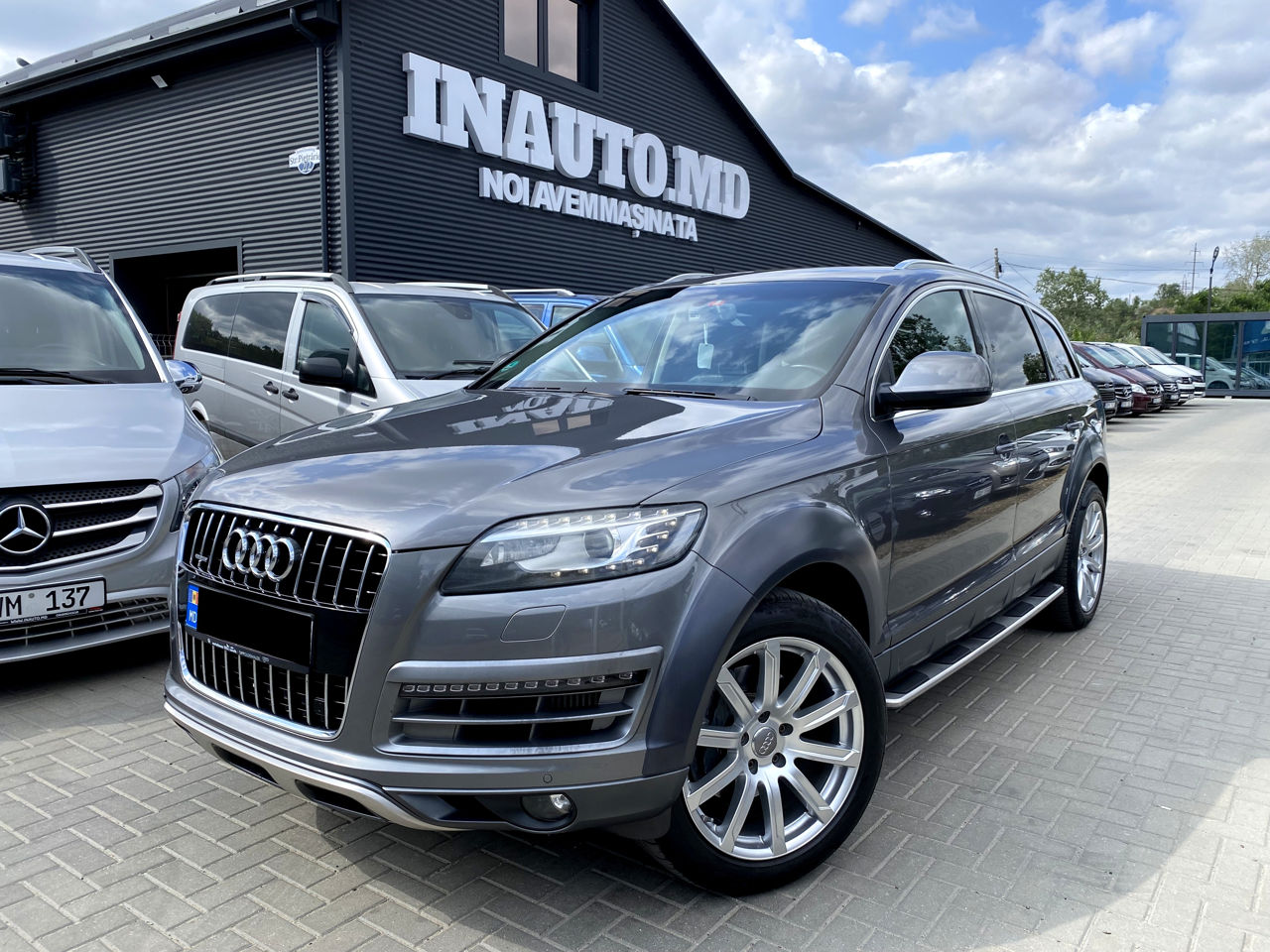 Audi Q7 foto 0
