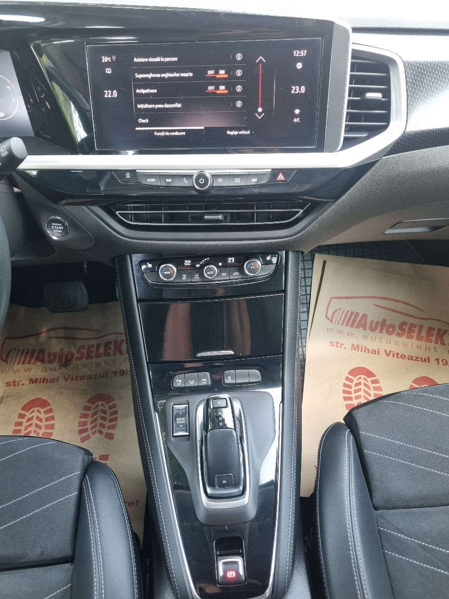 Opel Grandland X 2022 photo 12