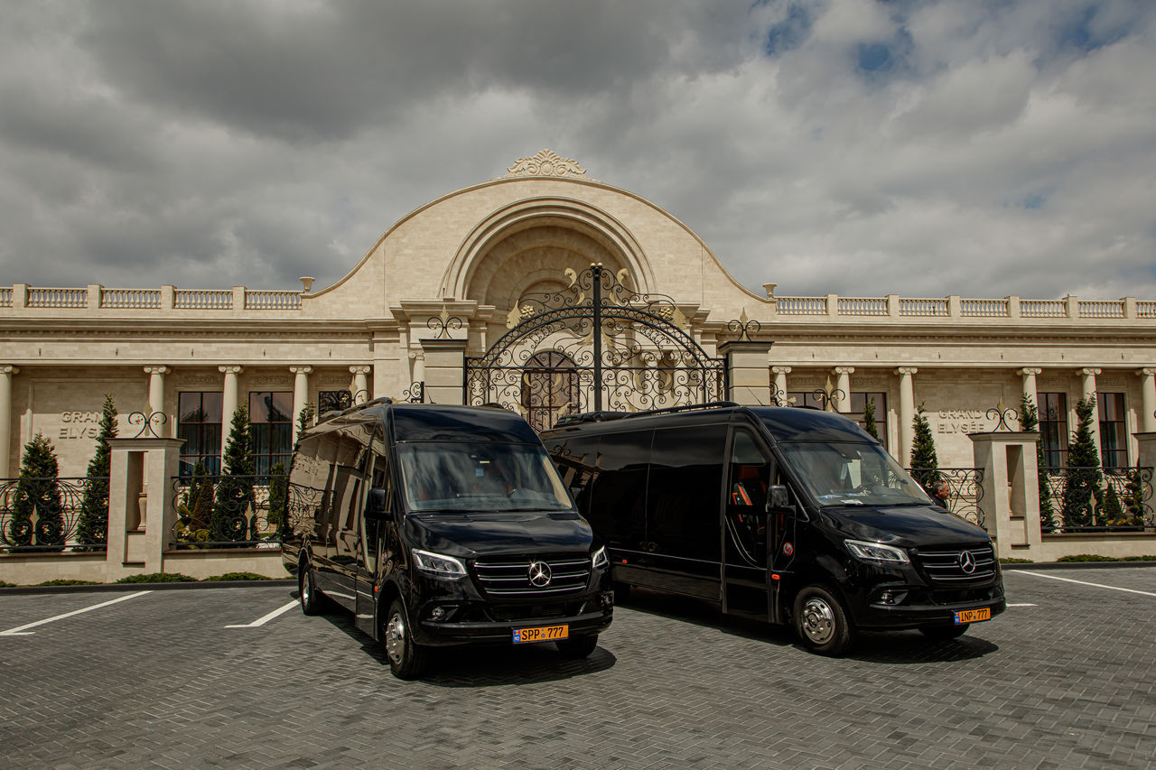 Chirie auto cu sofer! Vip auto! foto 4