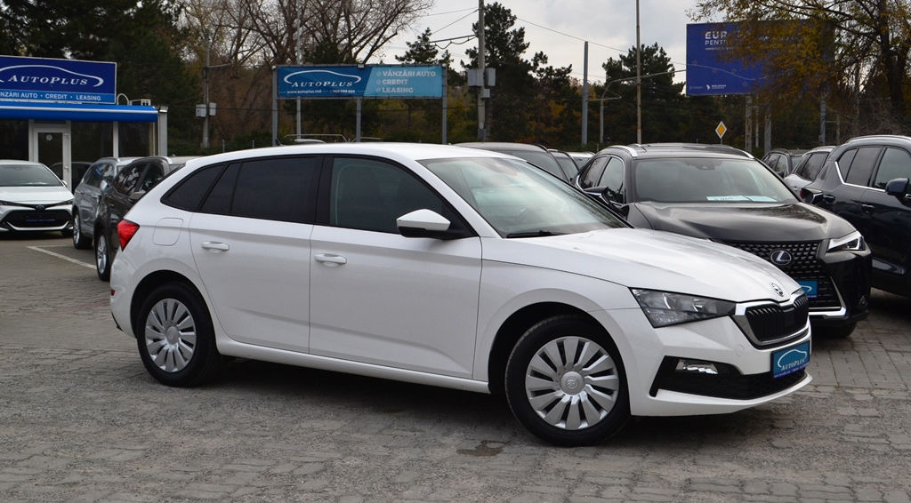 Skoda Scala foto 2