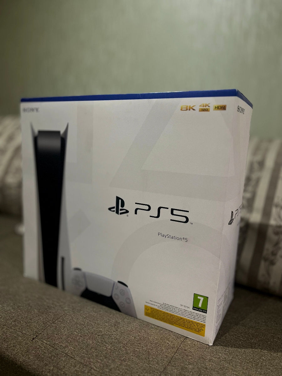 Приставка Sony PlayStation 5 Digital/Disk Edition,Ps Slim 1tb  диски Ps Plus Extra Deluxe Ubisoft.. foto 4