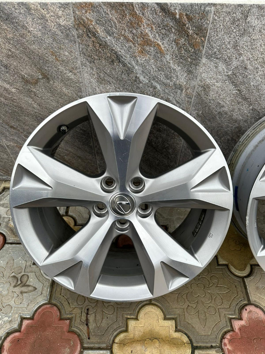 Jante Lexus NX / Toyota RAV4 R18 foto 1