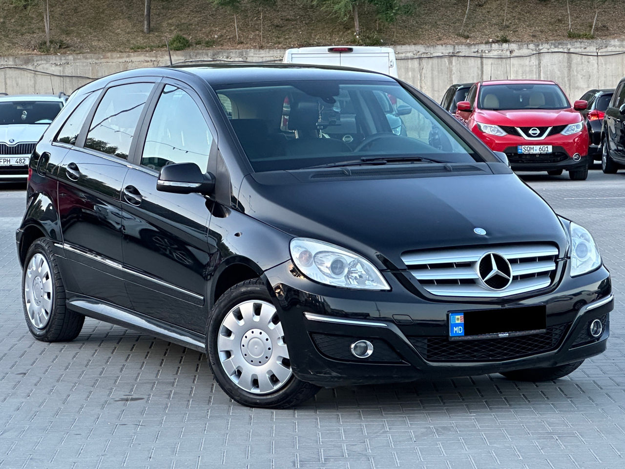 Mercedes B-Class foto 0