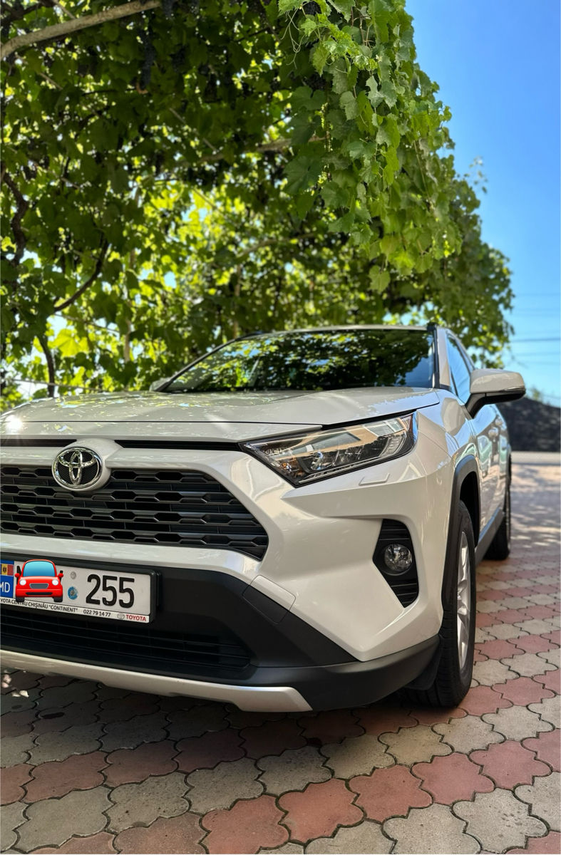 Toyota Rav 4 foto 0