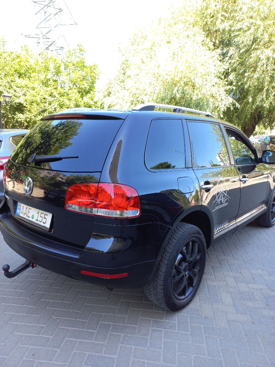 Volkswagen Touareg foto 3