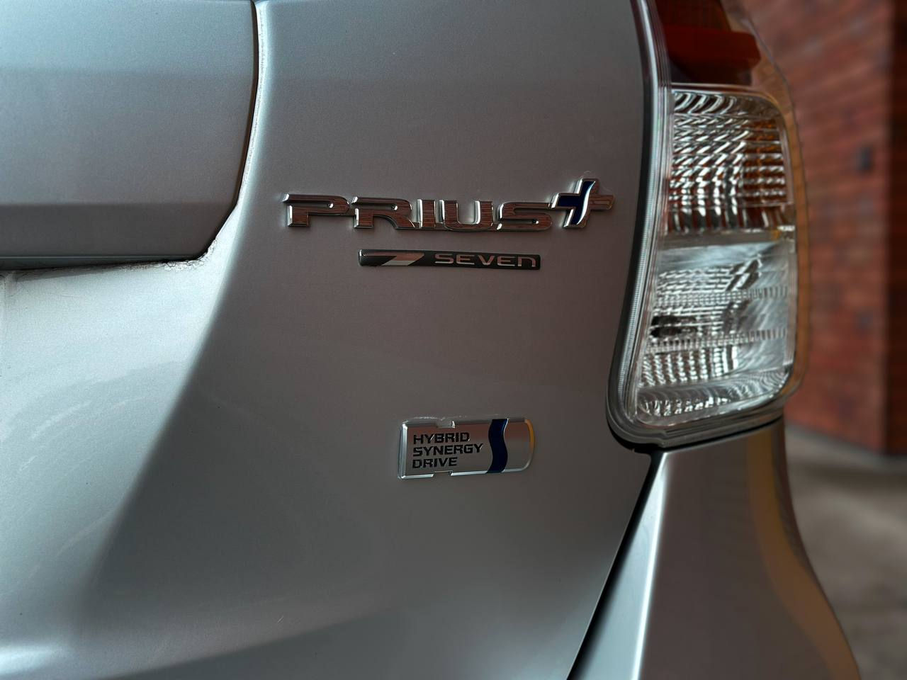Toyota prius plus 7 locuri- chirie auto - авто прокат - rent a car foto 4