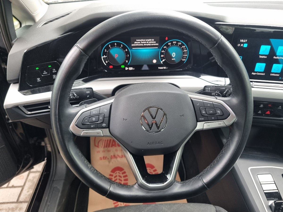 Volkswagen Golf 2023 photo 11