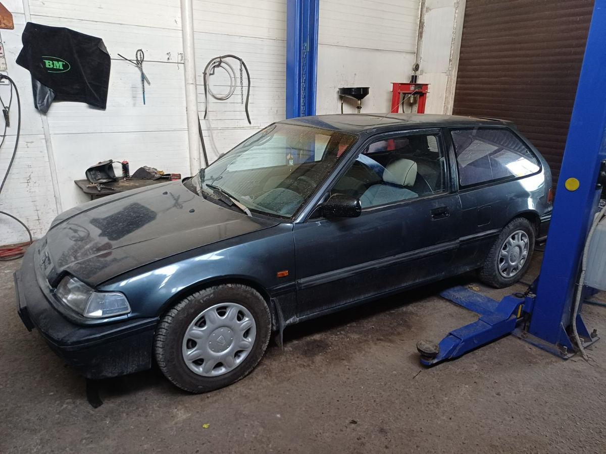 Honda Civic 1991 г. с пробегом 30000 км, Бензин, 1299 €