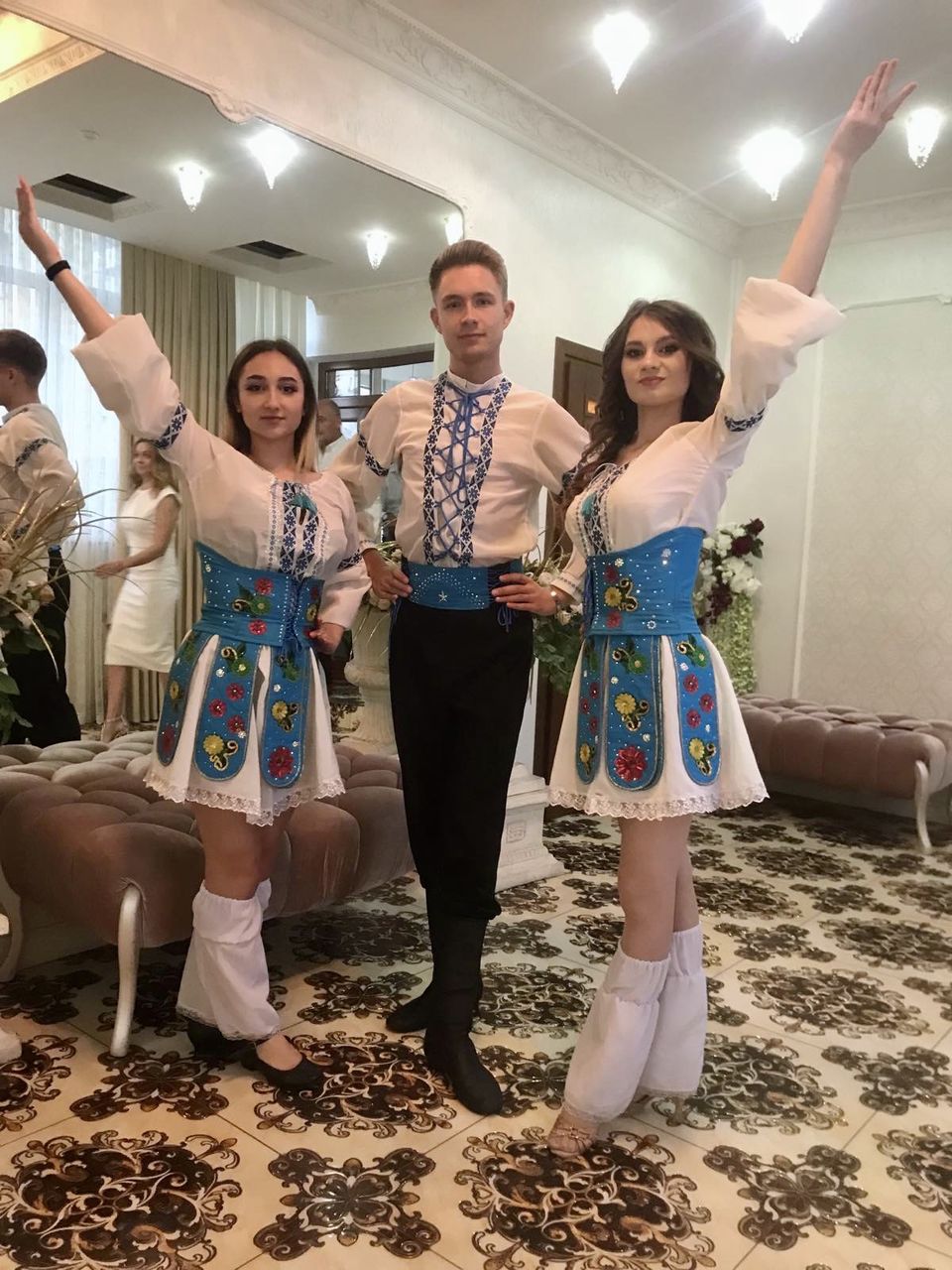 Dansatori la nunti si ceremonii, танцоры на свадьбу и торжества foto 1