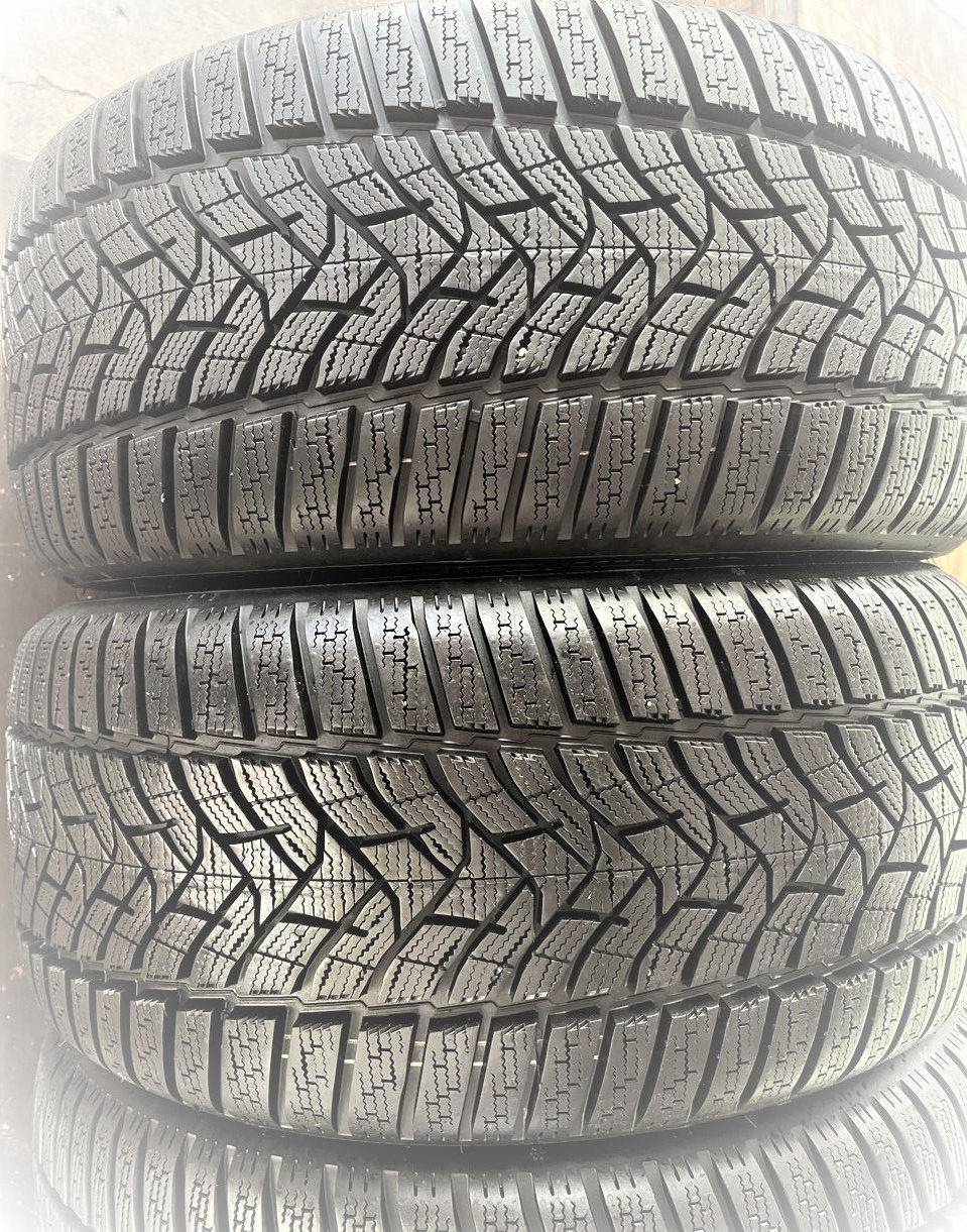 245 40 r18 Dunlop 99%