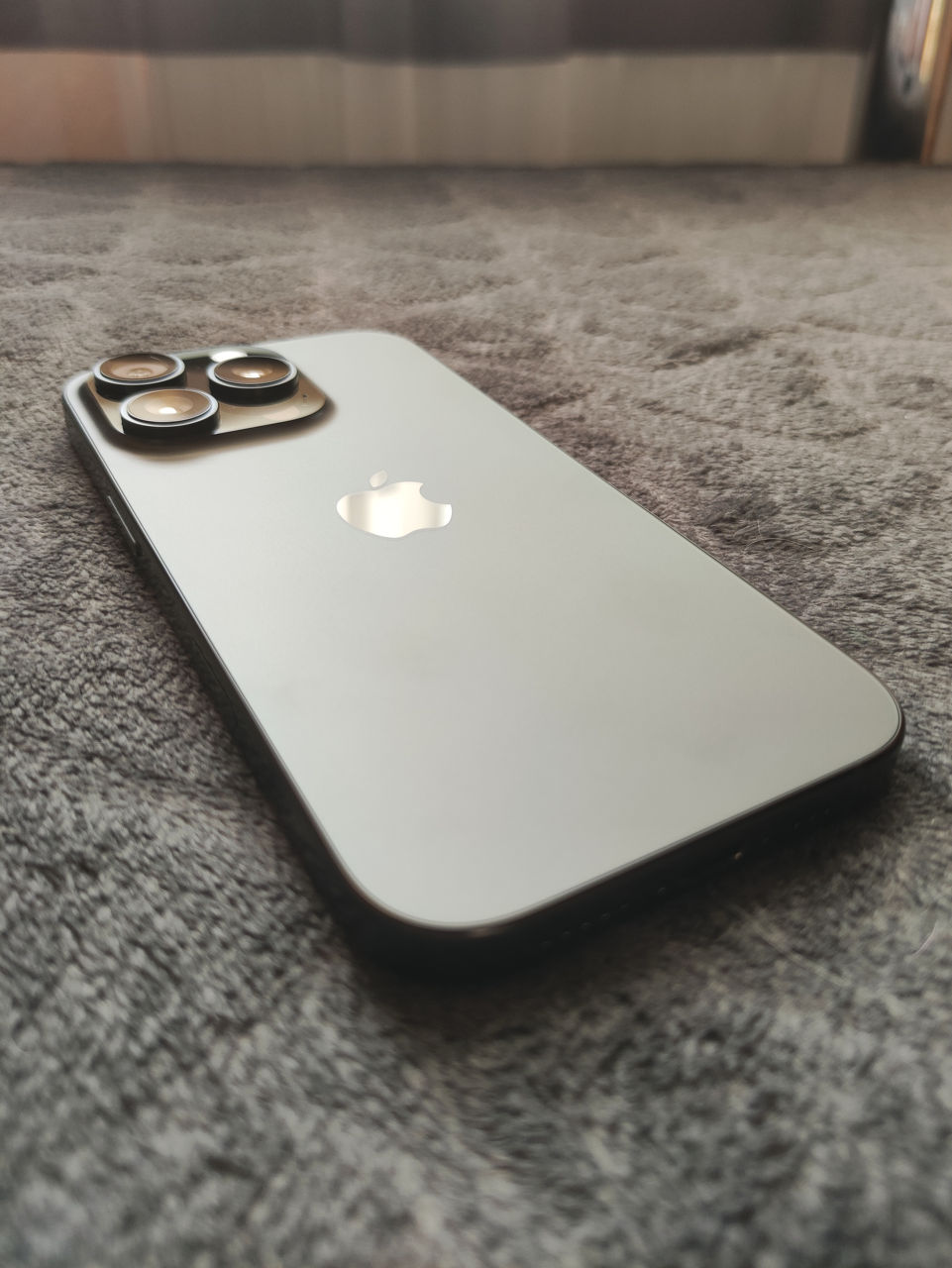Apple Iphone 16 Pro 512 Gb, Titanium Black фото 0