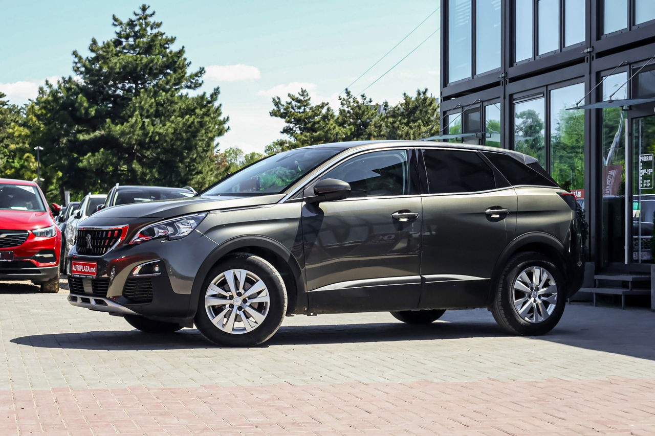Peugeot 3008 foto 0