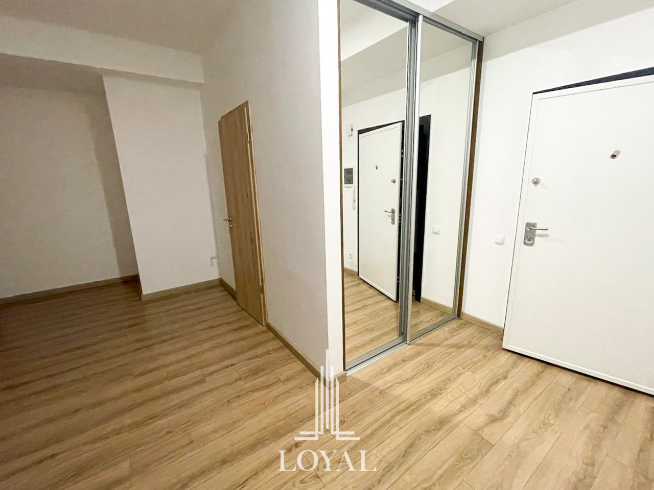 Apartament cu 2 camere, 127 m², Centru, Chișinău foto 8