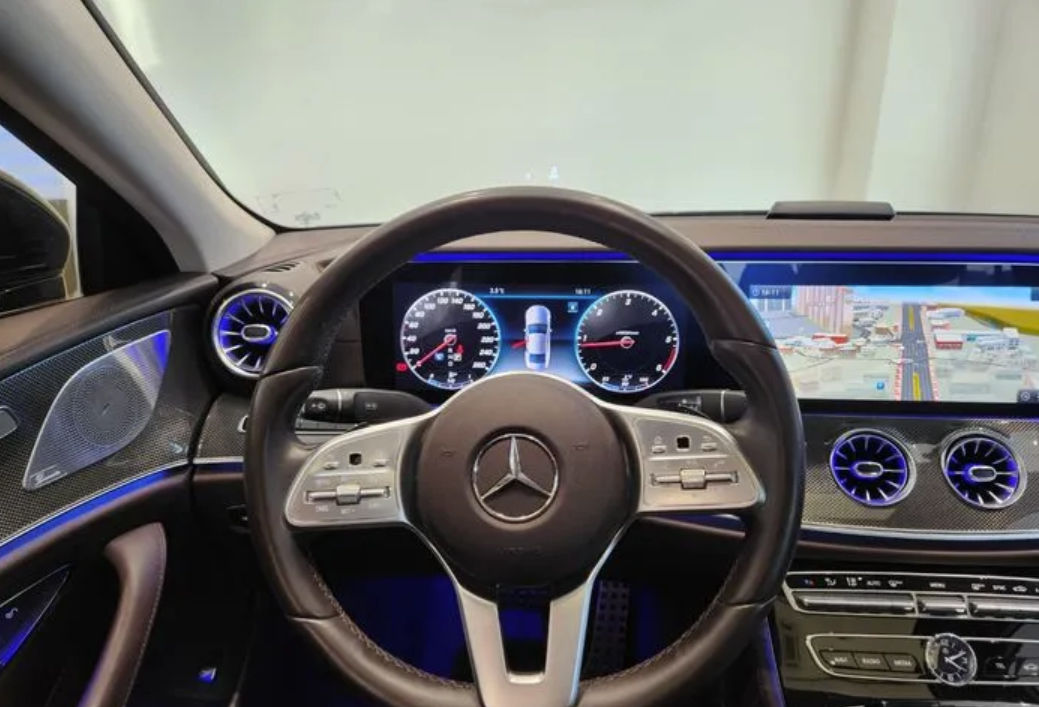 Mercedes CLS-Class foto 7