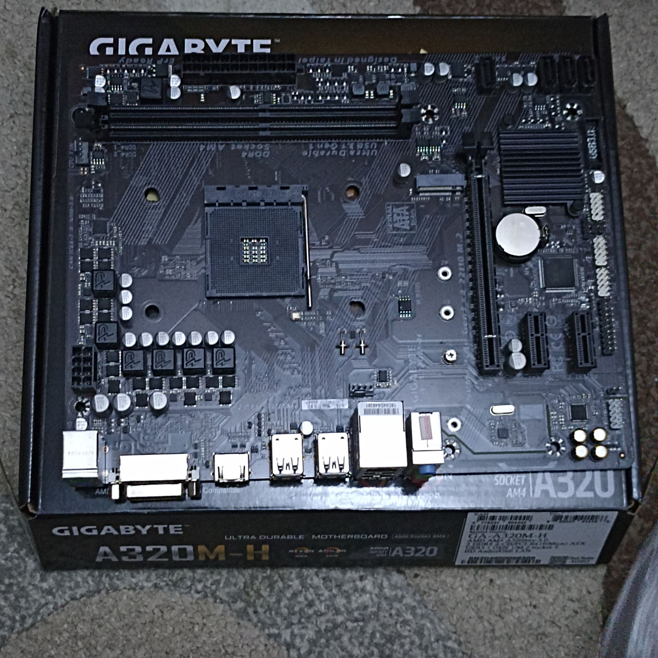 gigabite A320M-H