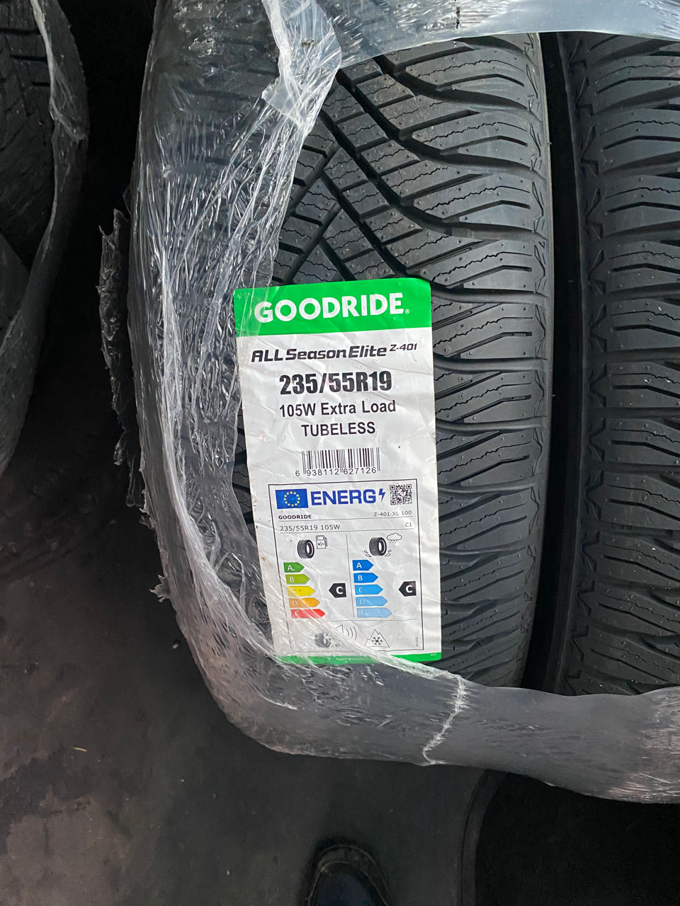 235/55/R19 GoodRide