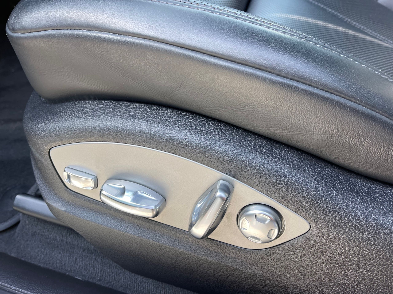 Porsche Macan foto 15
