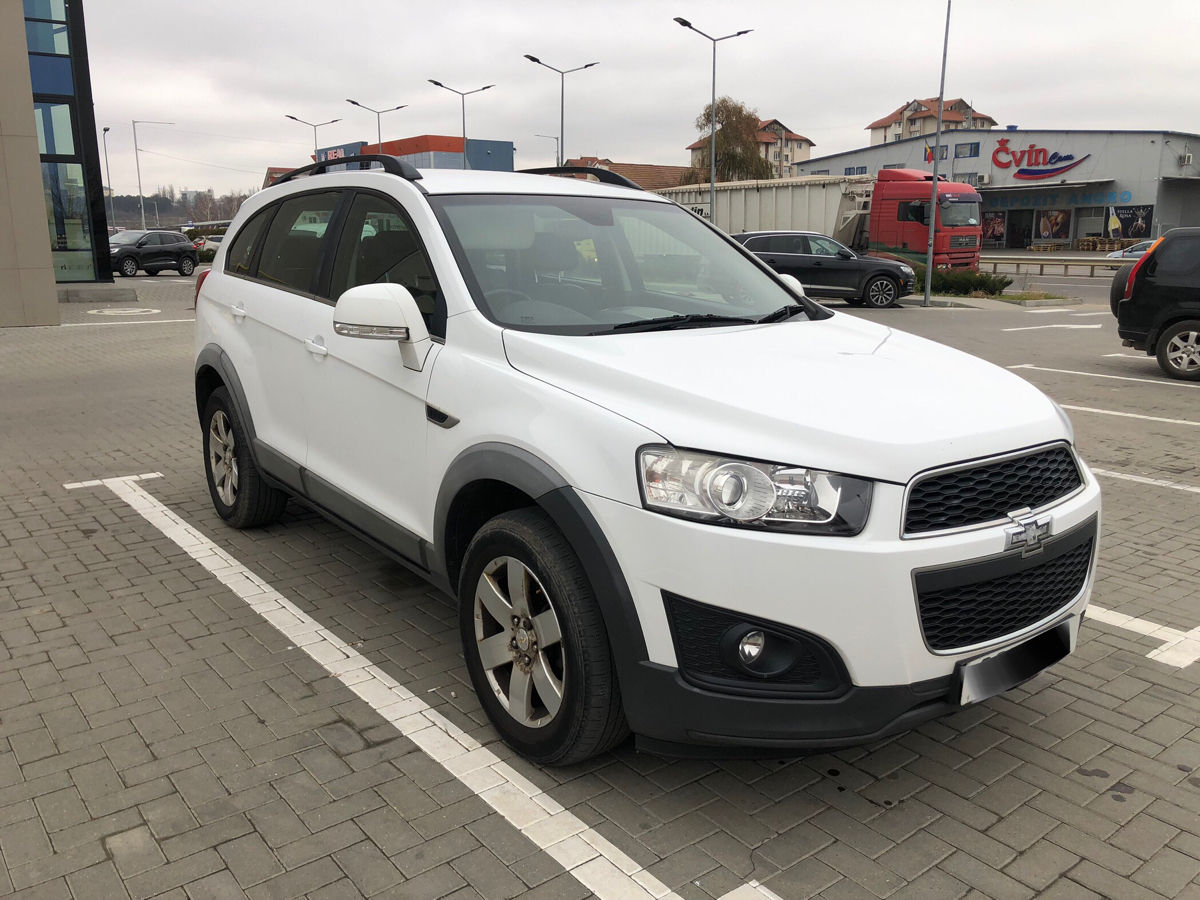 Chevrolet Captiva фото 0